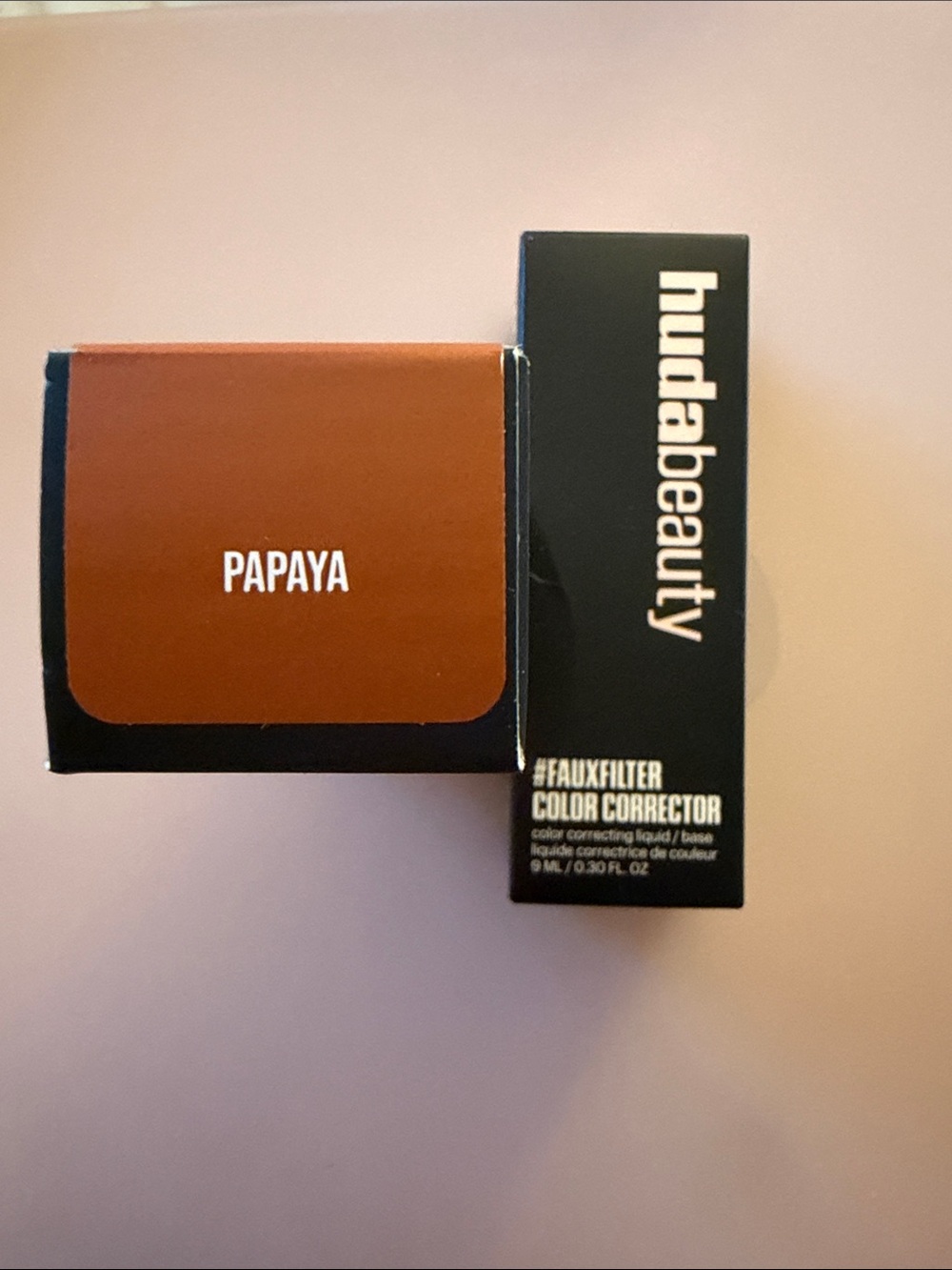 HUDA BEAUTY Papaya Color Corrector Concealer